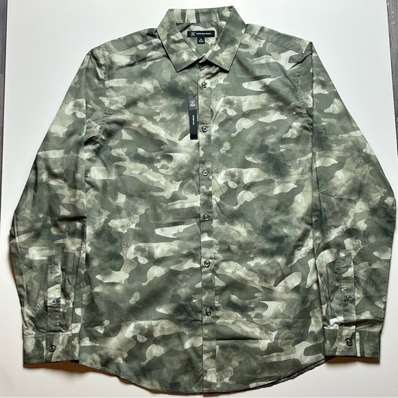 🆕 INC Camo Long Sleeve Button Down - Med - Picture 2 of 3